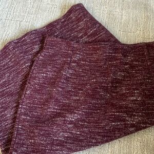 Great deep purple halogen skirt with full length zipper.